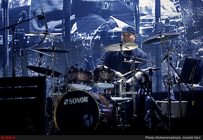 کنسرت رضا صادقی 