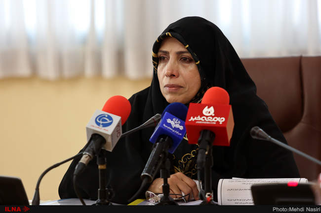 نشست خبری الهام امین زاده دستیار سابق رئیس جمهور در امور حقوق شهروند�