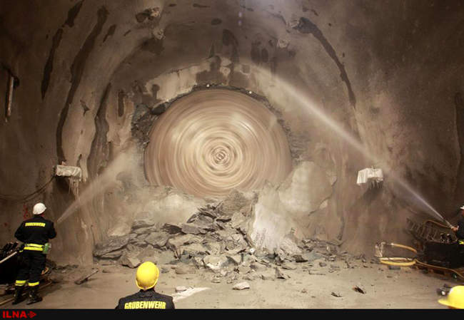 ساخت طولانی‌ترین تونل جهان در کوه‌های ٱلپ