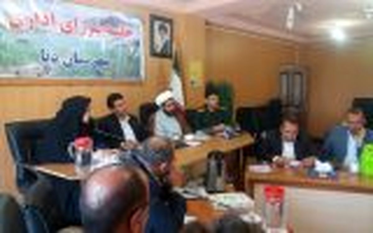 مدیران کم کار خودشان کنار بروند/ برای گرفتن مسئولیت قدمی برنداشته ام