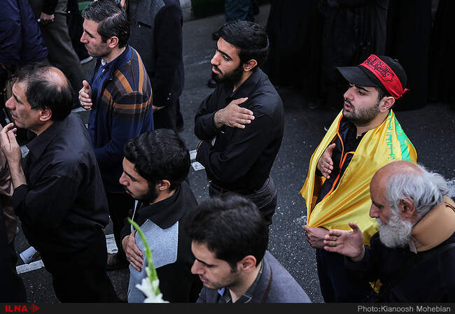 مراسم تشییع پیکر ۵۴ شهید دفاع مقدس ناجا از مقابل دانشگاه تهران
