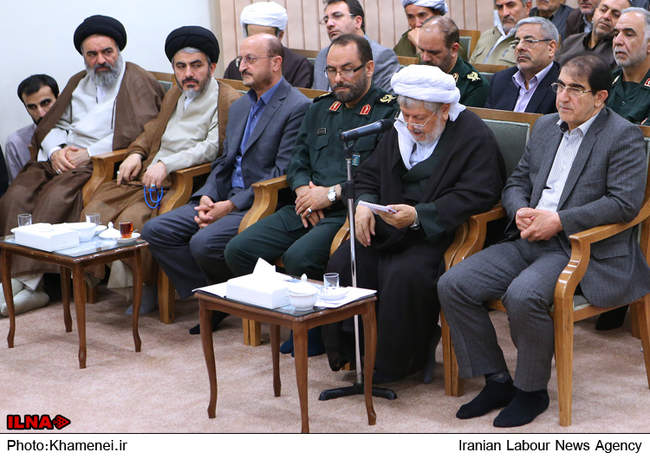 دیدار اعضای ستاد کنگره گرامیداشت شهدای پیشمرگان مسلمان کُرد با رهبر 