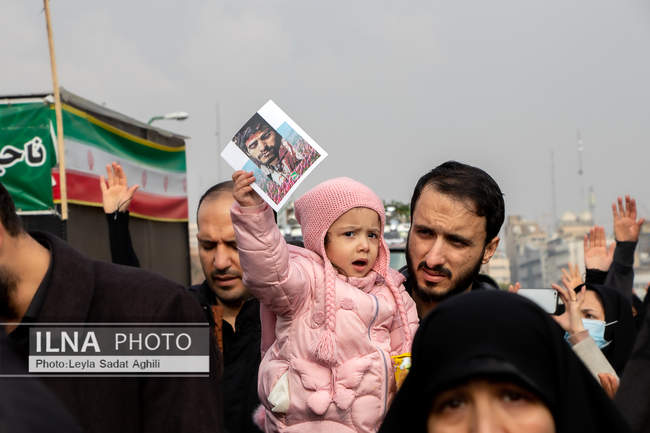 مراسم تشییع پیکر دویست شهید گمنام دوران دفاع مقدس در تهران-۳