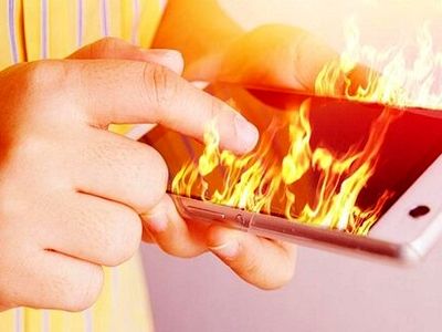 چطور مانع داغ شدن گوشی در هوای گرم شویم؟