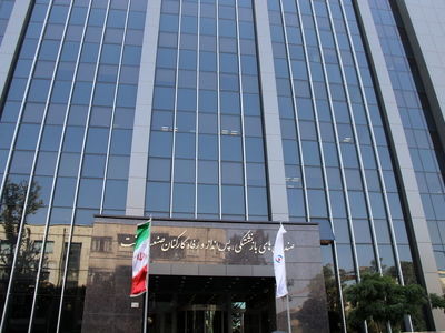 چالش صندوق بازنشستگی نفت برای پرداخت حقوق مستمری‌بگیران/ منابع مازاد نداریم