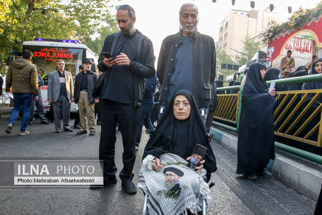 تشییع ۱۰۰ شهید گمنام دفاع مقدس