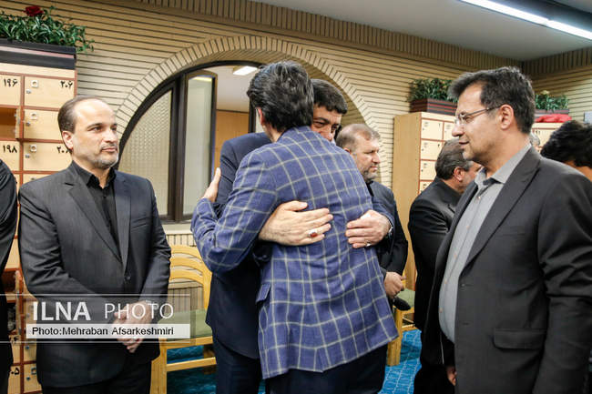 مراسم ختم مادر رئیس جمعیت هلال احمر 