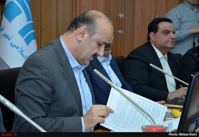 بودجه پیشنهادی سال 98 شهرداری قزوین در پارلمان محلی  