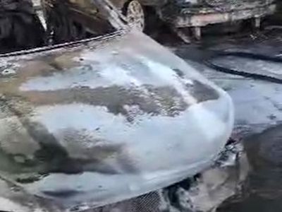 آتش سوزی در پمپ بنزین کاور کیلومتر ۴۵ جاده دهلران به مهران + فیلم