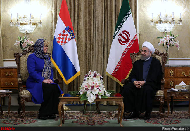 استقبال رسمی روحانی از رییس جمهوری کرواسی 