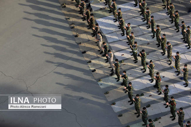 نماز باشکوه عید سعید فطر در دانشگاه افسری امام علی (ع)