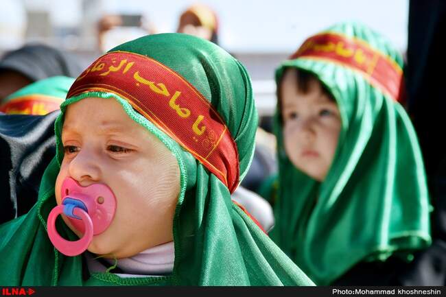 مراسم شیرخوارگان حسینی در حرم مطهر رضوی