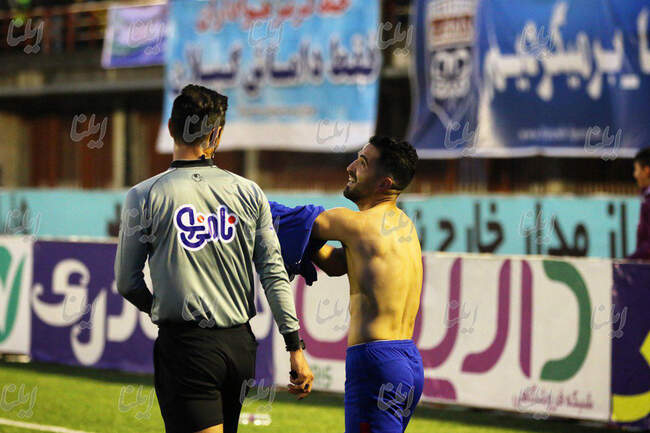 شادی ب