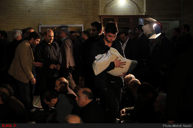 مراسم ترحیم ۶۶ جان باخته هواپیمای تهران – یاسوج