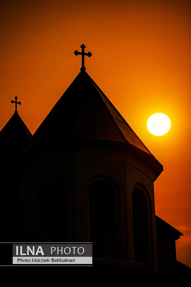 *سایه‌ی غروب در قلب آبادان؛ روایت تصویری از زندگی، نگاه و نفس‌های آخ