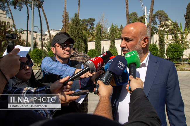 حاشیه جلسه هیات دولت - ۲۳ مهر