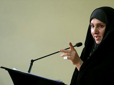 استقبال مرضیه افخم از روحانی در مالزی + عکس 
