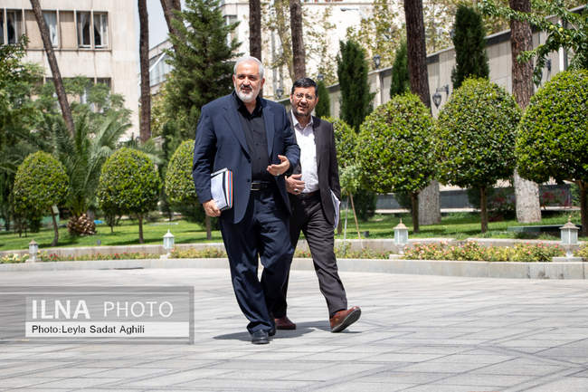 حاشیه جلسه هیئت دولت - ۲۸ تیر