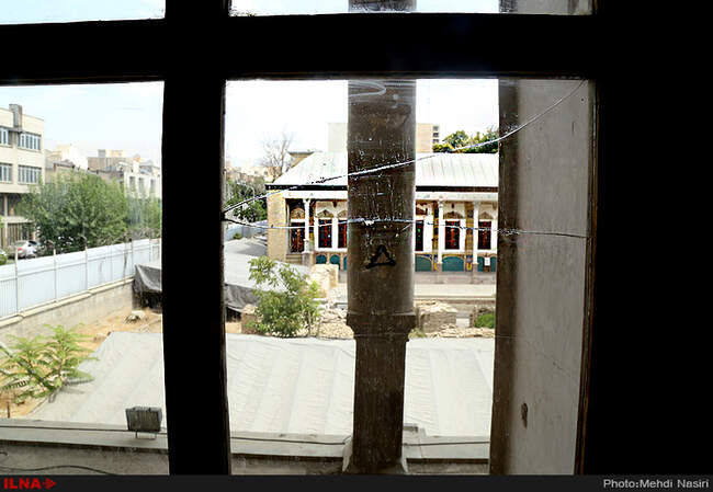 در داخل عمارت مسعودیه چه می گذرد؟