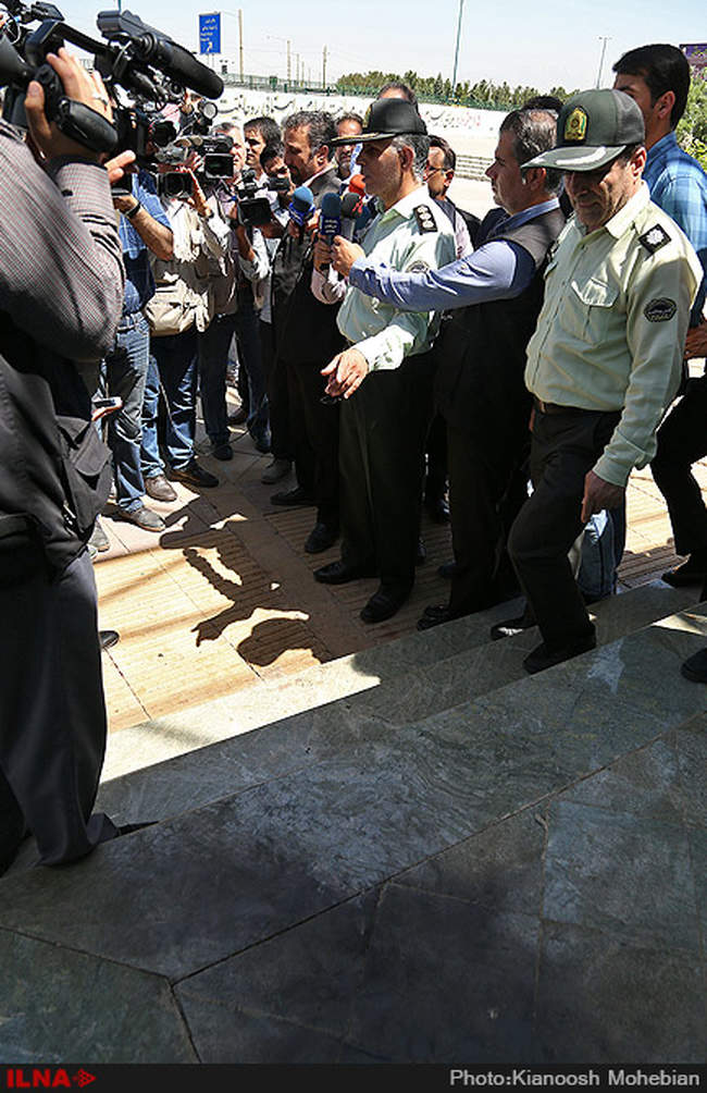 بازسازی صحنه حمله مسلحانه به حرم امام خمینی(ره)