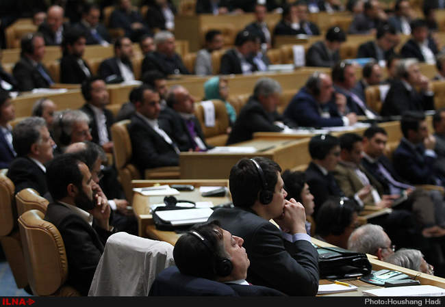  کنفرانس رونمایی از قراردادهای جدید نفتی ایران