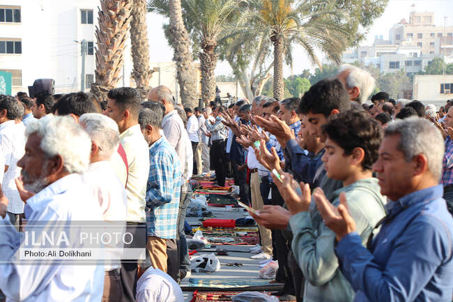 نماز عید سعید فطر در بندرعباس - 13