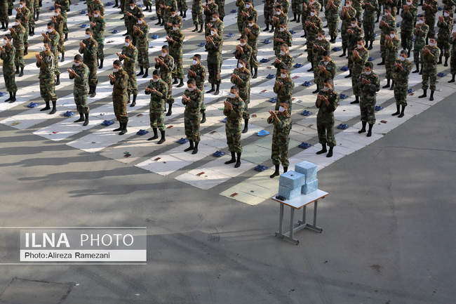 نماز باشکوه عید سعید فطر در دانشگاه افسری امام علی (ع)