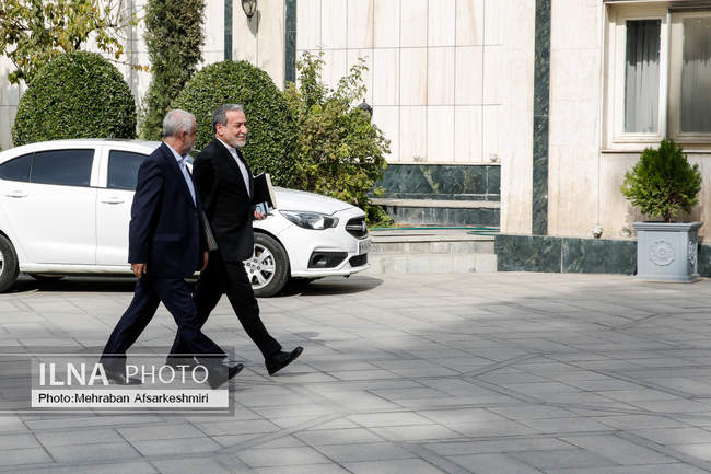 جلسه هیات دولت - ۲۱ آبان