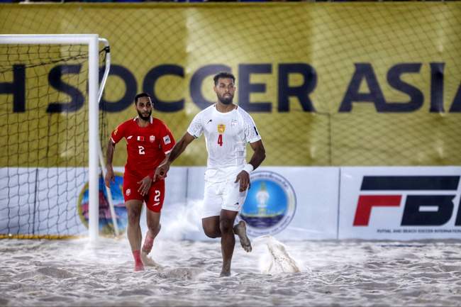 گزارش تصویری دیدار تیم ملی فوتبال ساحلی ایران و بحرین