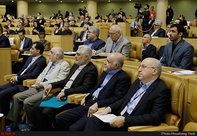  کنفرانس رونمایی از قراردادهای جدید نفتی ایران