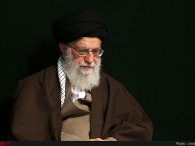 مراسم عزاداری اربعین حسینی با حضور رهبر انقلاب در حسینیه امام خمینی(ره)