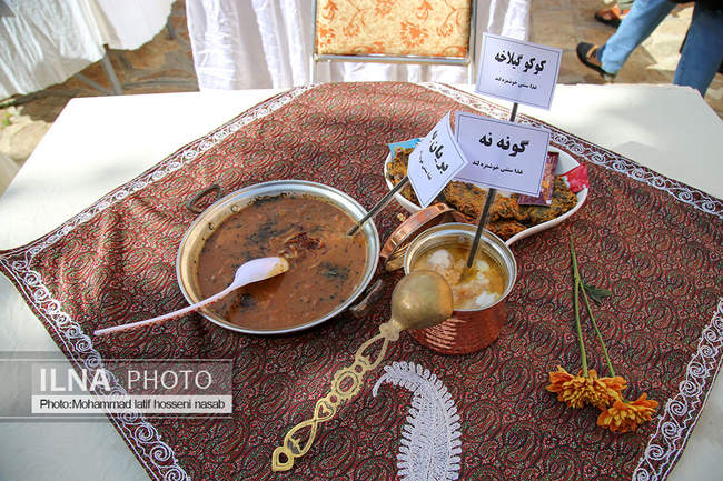 اولین جشنواره غذاهای محلی سنندج به مناسبت دهه کرامت در عمارت خسرو آب�