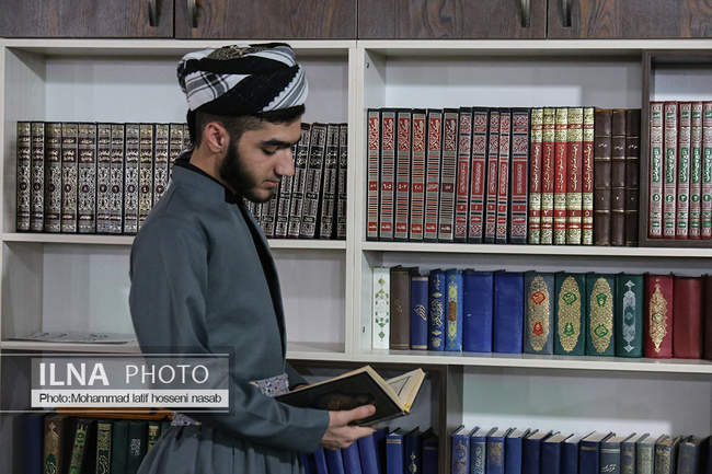  تجلیل از حافظان کل قرآن کریم در مسجد نبی شهرک پردیس سنندج 