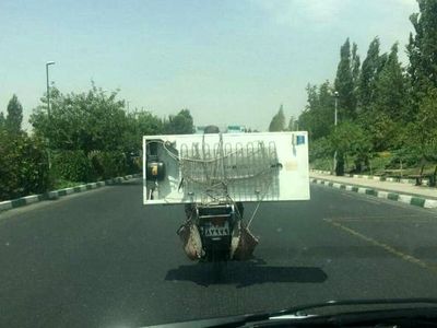 حمل یخچال با موتور / عکس