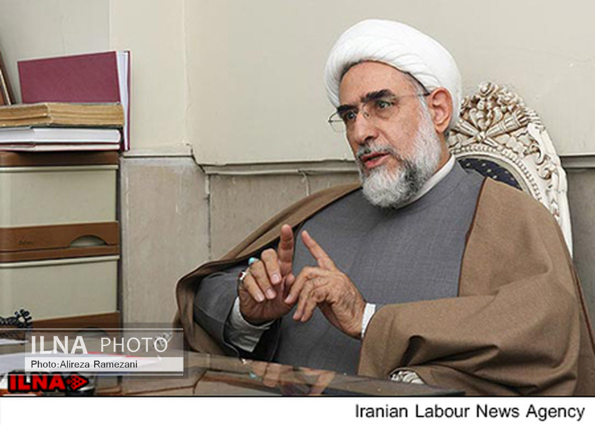 برخی اسلامی را ترویج می‌دهند که چند درجه ناچیز تا اسلام داعشی فاصله دارد