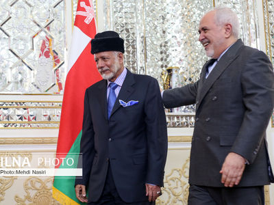 دیدار یوسف بن علوی وزیر خارجه عمان با همتای ایرانی خود