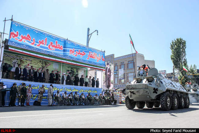 رژه نیروهای مسلح در اردبیل