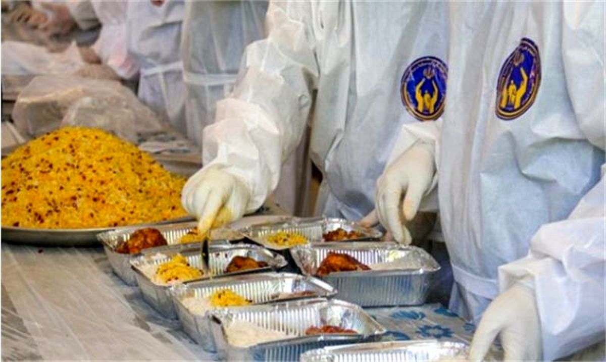 مسمومیت غذایی گسترده در پی توزیع غذای نذری در یزد/ محل طبخ پلمب شد
