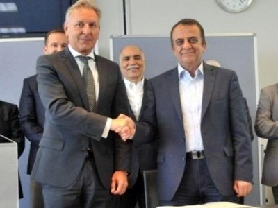 Mercedes-Benz, Iran Khodro Sign Truck Deal Mercedes-Benz