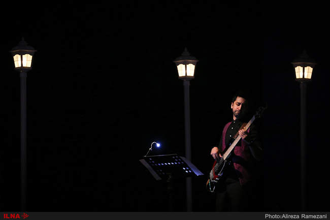 کنسرت ترانه های قدیمی به رهبری نیما فاتحی