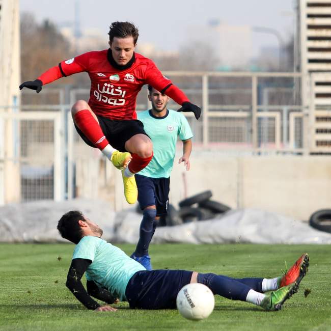 گزارش تصویری بازی تراکتور و عقاب تبریز