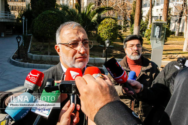 اعضای هیأت دولت در جمع خبرنگاران