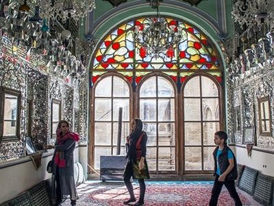 مسئول «تکیه معاون الملک» کرمانشاه عزل شد