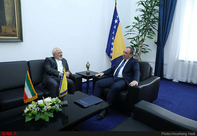 ادامه برنامه‌ها و دیدارهای ظریف در سفر به بوسنی-1