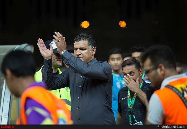 مسابقه فوتبال بین دوتیم نفت تهران و صنعت نفت آبادان