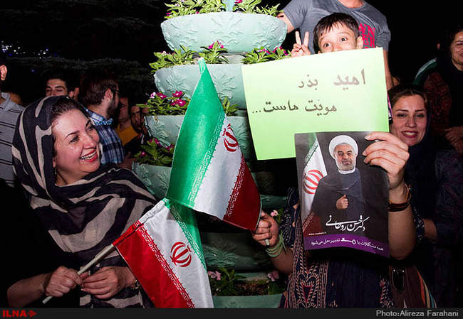 جشن هسته ای در خیابان های تهران -4