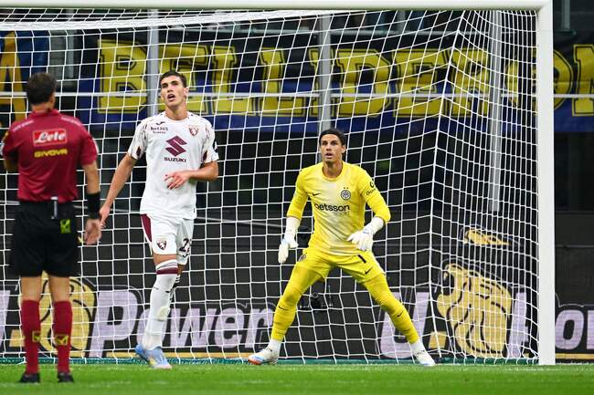 FC Internazionale v Torino FC - Serie A (11)