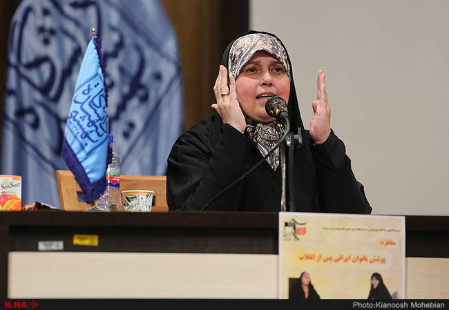 مناظره پوشش بانوان ایران پس از انقلاب