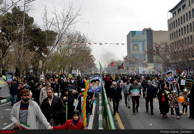 راهپیمایی یوم الله ۲۲ بهمن در تهران / 2