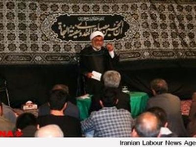 از الگوهای دینی فاصله گرفته‌ایم
